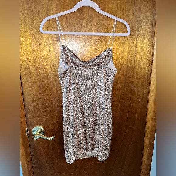 Womens Topshop Baby Pink Sequin Dress, New without tags - Picture 3 of 3